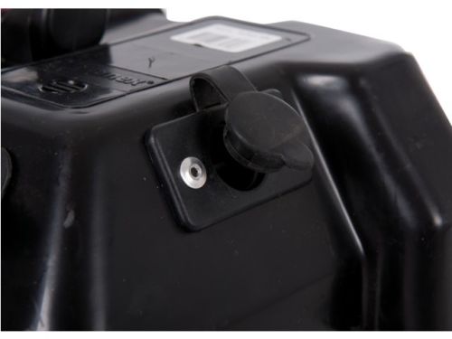 Accubak met quickfit aansluiting max 60A, 2x 12V en accutester