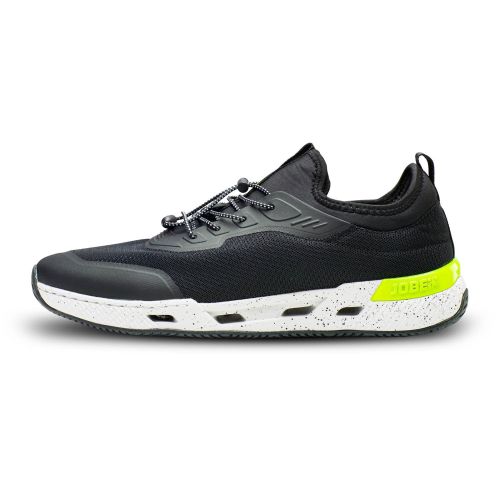 Discover Sneakers black